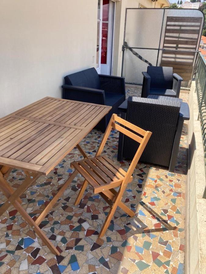 Studio 26m2 Avec Terrasse 16m2 Leilighet